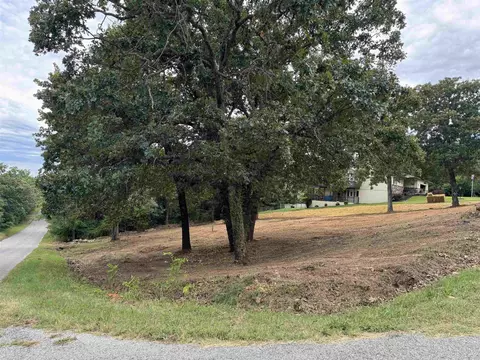 1207 N Shore Dr, Horseshoe Bend, AR 72512