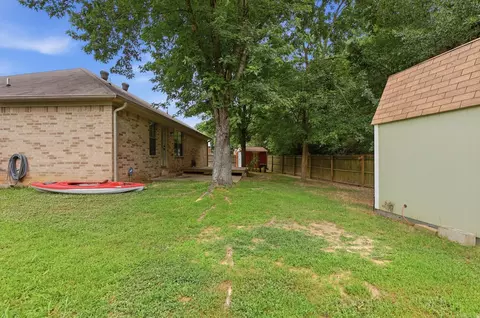 Exterior - 1605 Jackson Dr, Conway, AR 72032 photo 9 of 10
