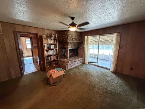 Living - 675 E Jackson St, Piggott, AR 72454 photo 5 of 6