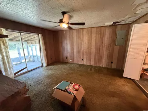 Living - 675 E Jackson St, Piggott, AR 72454 photo 4 of 6