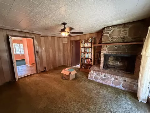 Living - 675 E Jackson St, Piggott, AR 72454 photo 6 of 6