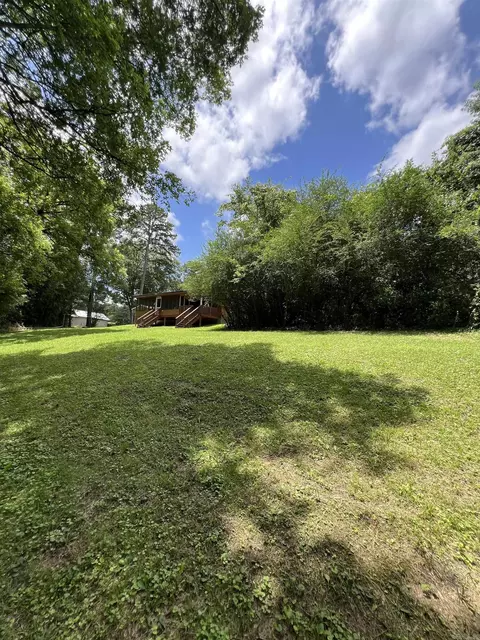 Exterior - 224 Elm St, Mount Ida, AR 71957 photo 3 of 17