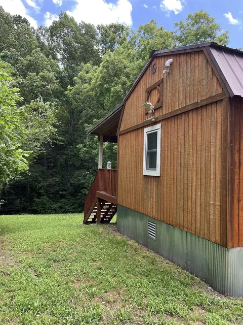Exterior - 224 Elm St, Mount Ida, AR 71957 photo 5 of 17
