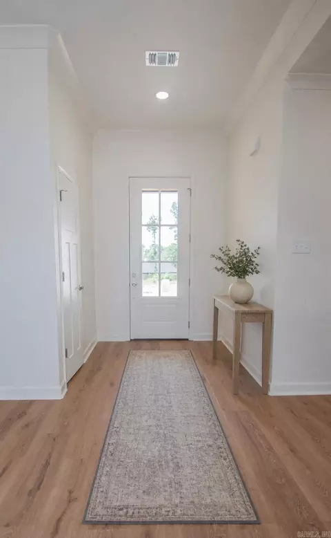 Entry Way - 177 Hayden Dr, Beebe, AR 72012 photo 1 of 3