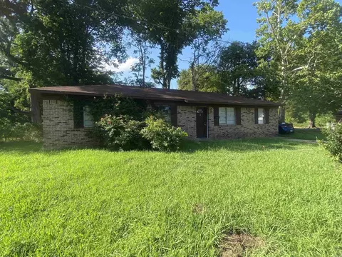 501 Cypress St, Mcgehee, AR 71654