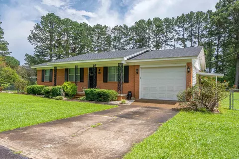 Exterior - 115 Larkin St, Malvern, AR 72104 photo 11 of 13