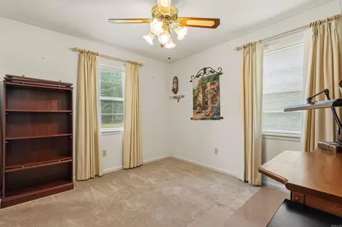 Bedroom - 115 Larkin St, Malvern, AR 72104 photo 3 of 7