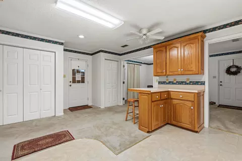 Entry Way - 115 Larkin St, Malvern, AR 72104 photo 2 of 2