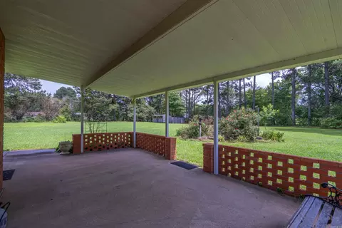 Exterior - 115 Larkin St, Malvern, AR 72104 photo 2 of 13