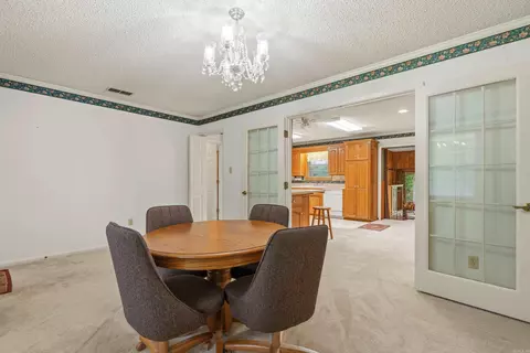 Dining - 115 Larkin St, Malvern, AR 72104 photo 3 of 3