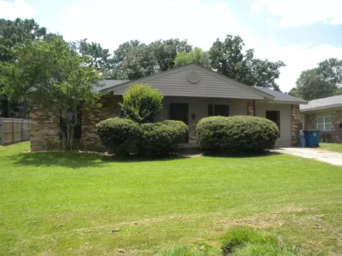 5633 Sonora Dr, North Little Rock, AR 72118