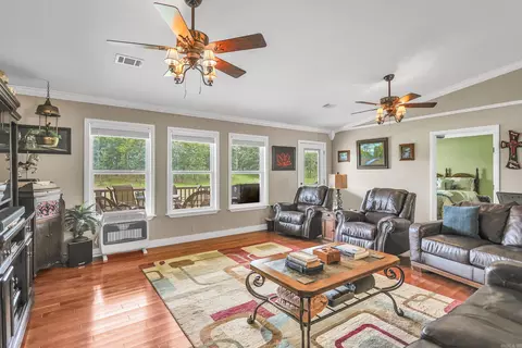 Living - 271 Liberty Rd, Norman, AR 71960 photo 1 of 2