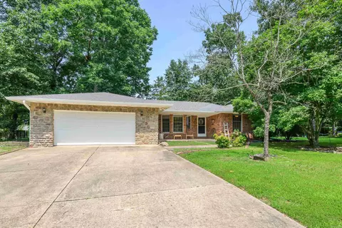 127 Kingwood Cir, Bull Shoals, AR 72619