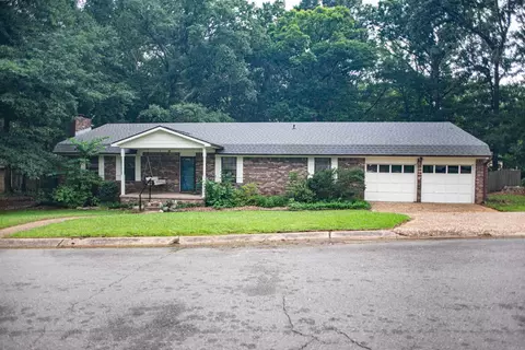 8809 Pea Ridge Cir, Mabelvale, AR 72103
