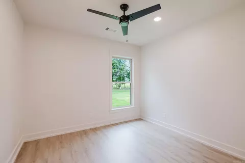 Bedroom - 7097 Cold Creek Dr, Alexander, AR 72002 photo 3 of 5