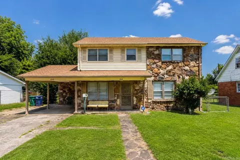 808 Lauderdale Rd, Blytheville, AR 72315