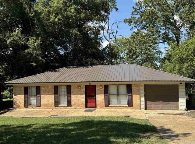 921 Driftwood, Forrest City, AR 72335