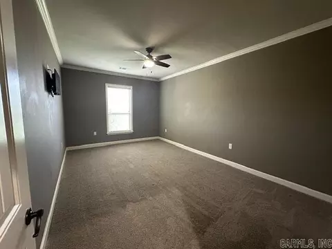 Bedroom - 9 Eagle Dr, Lonoke, AR 72086 photo 2 of 4