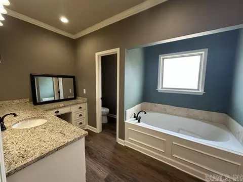 Bath - 9 Eagle Dr, Lonoke, AR 72086 photo 1 of 3