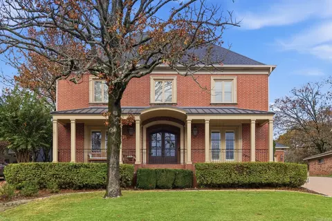 28 Hayfield Rd, Little Rock, AR 72207