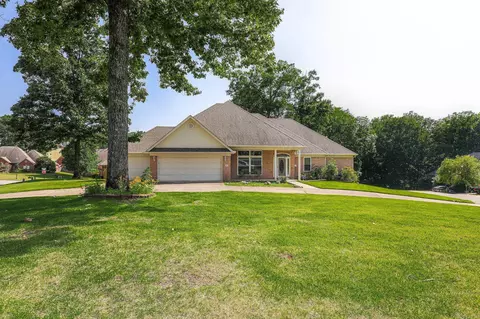 Exterior - 827 Miller Loop, Benton, AR 72019 photo 4 of 12