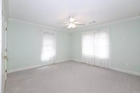 Bedroom - 827 Miller Loop, Benton, AR 72019 photo 1 of 7