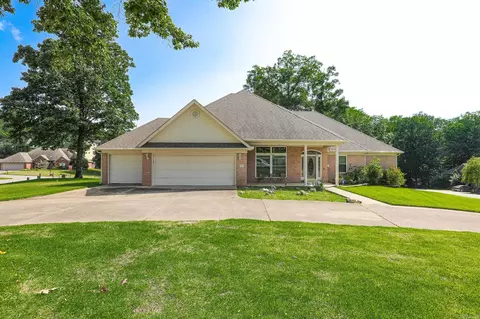 827 Miller Loop, Benton, AR 72019