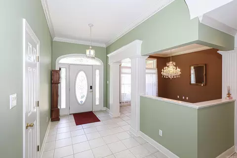 Entry Way - 827 Miller Loop, Benton, AR 72019 photo 1 of 3