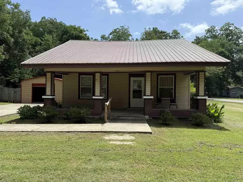 211 S 1st St, Heber Springs, AR 72543