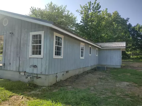 Exterior - 903 Tower Lp, Mountain View, AR 72560 photo 5 of 9