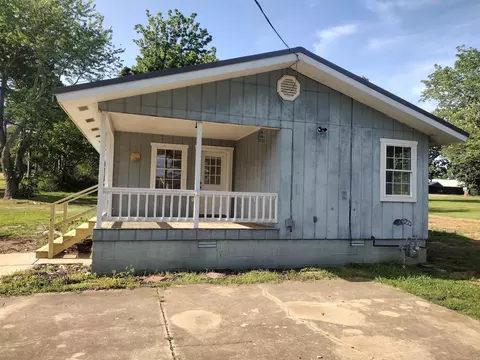 Exterior - 903 Tower Lp, Mountain View, AR 72560 photo 6 of 9