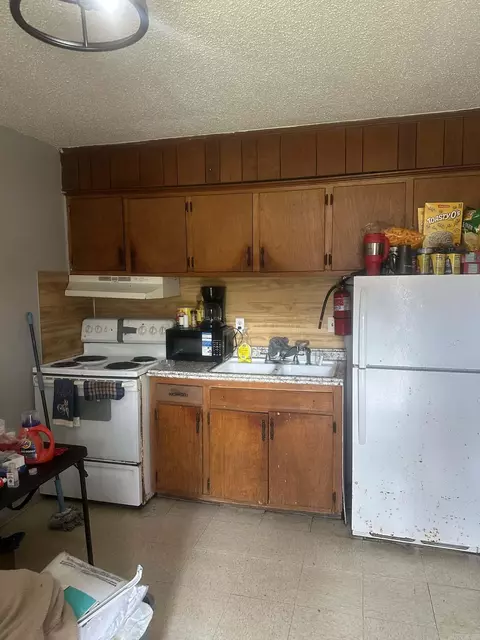 1717 S Olive St, Pine Bluff, AR 71601 photo 2