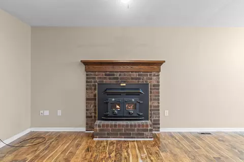 Living - 22 E Hill Dr, Conway, AR 72032 photo 4 of 6