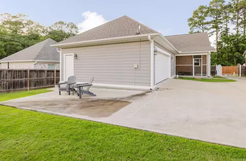 Exterior - 1105 White Sage Dr, Bryant, AR 72022 photo 9 of 10