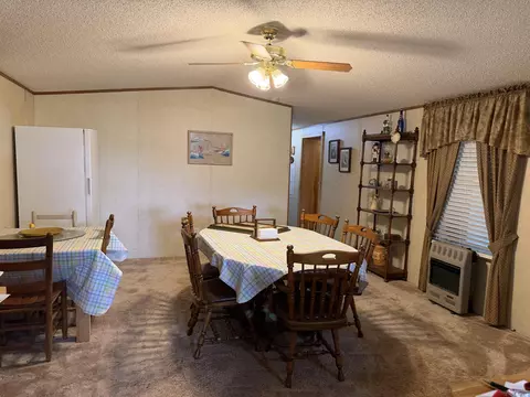 Dining - 498 Wood St, Watson, AR 71674 photo 3 of 3