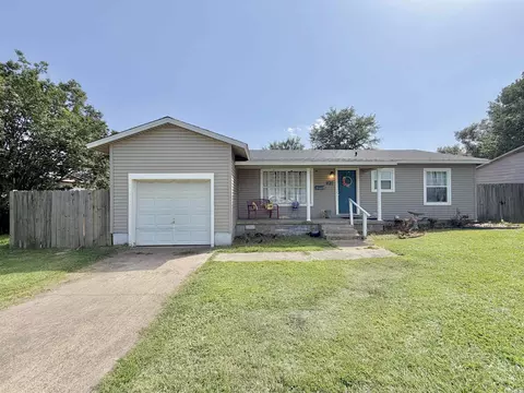 1615 Nina St, Jacksonville, AR 72076
