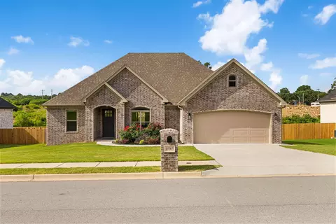 10063 Hidden Cir, Sherwood, AR 72120