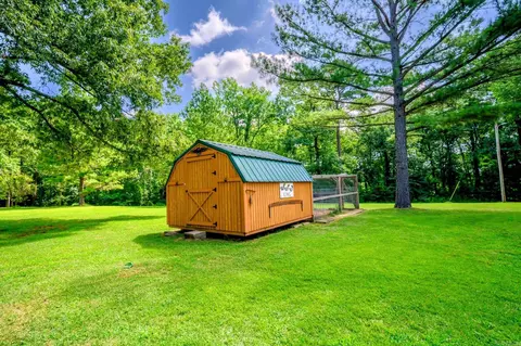 Exterior - 129 Blossom Ln, Mena, AR 71953 photo 2 of 7