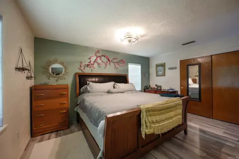 Bedroom - 129 Blossom Ln, Mena, AR 71953 photo 2 of 5