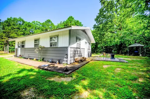 Exterior - 129 Blossom Ln, Mena, AR 71953 photo 4 of 7