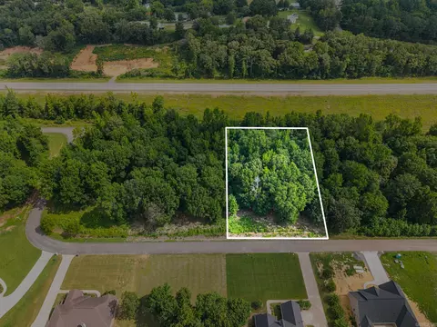 57 Rocky Br Cv, Searcy, AR 72143