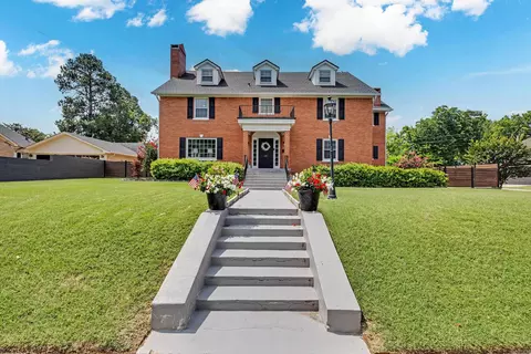 406 W Narroway St, Benton, AR 72015