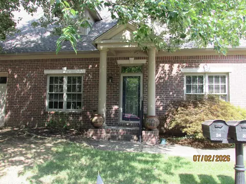 22 Creekwood Cv, North Little Rock, AR 72116