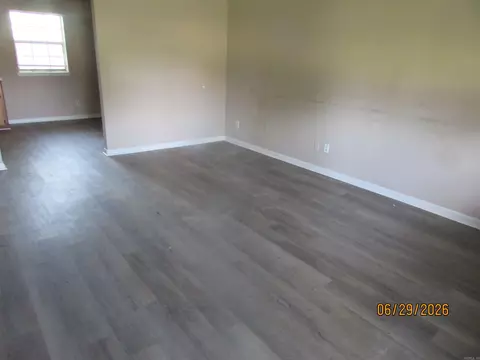 Living - 16 Pheasant Run, Cabot, AR 72023 photo 1 of 3