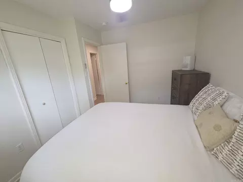 Bedroom - 1101 N Cedar, Searcy, AR 72143 photo 8 of 9
