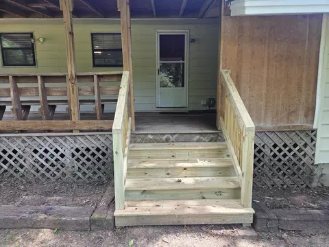 Exterior - 1101 N Cedar, Searcy, AR 72143 photo 6 of 11