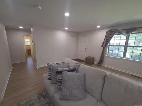 Other - 1101 N Cedar, Searcy, AR 72143 photo 1 of 7