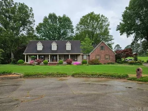 1201 Dogwood Trl, Conway, AR 72032
