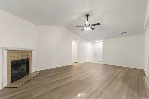 Living - 3002 Forest Dr, Bryant, AR 72022 photo 2 of 7