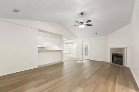 Living - 3002 Forest Dr, Bryant, AR 72022 photo 3 of 7